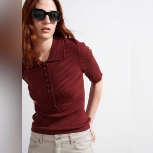 & Other Stories Burgundy Scalloped Ribbed Knit Top